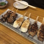 もつ焼き煮込み ボブ - 