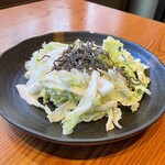 串むすび・吉 - 白菜塩こぶサラダ