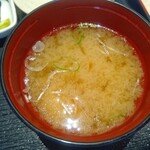 明治亭 - みそ汁