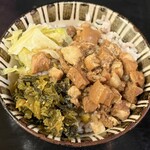 台湾佐記麺線&台湾食堂888 - 魯肉飯