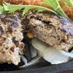 ベルセルバカントリークラブ さくらコース - ハンバーグ　断面