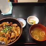 串揚げ じゅらく - 週替わり丼（ウナギと豚）
