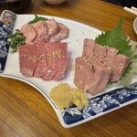 もつ焼き煮込み ボブ - 