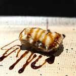 鮨 西崎 - 時期的には一番弱いそうですが、穴子自体にしっかり味があります。