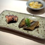 鮨 西崎 - 西崎さんの蛸は、ほんと柔らかく炊かれていますね。
      若鮎の有馬煮は、軽い苦味と山椒が抜群！