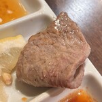 焼肉ホルモン はねいし - 