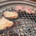 焼肉ホルモン はねいし - 