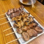 もつ焼き煮込み ボブ - 