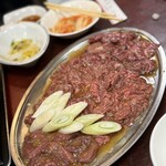 東京園 - ロース、ハラミタレ、タンたれ