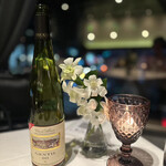 レストラン アルティザン（restaurant Artisan） - 店員さんに選んでもらったワイン！これもよかった！