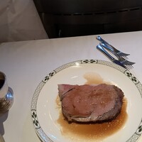 ロウリーズ・ザ・プライムリブ 恵比寿ガーデンプレイス店 -  ロウリーズ・ザ・プライムリブ 恵比寿ガーデンプレイス店 -