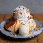 塩キャラメルナッツパンケーキ