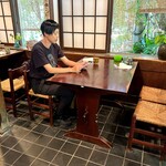 雍州路 - 愛犬同伴可能な店内席