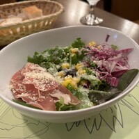 オステリア ガウダンテ 大阪駅前第4ビル店 - イタリアンサラダ
