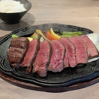 神戸牛炉釜炭焼ステーキ IDEA 銀座 - おまかせ神戸牛ランチ200ｇ