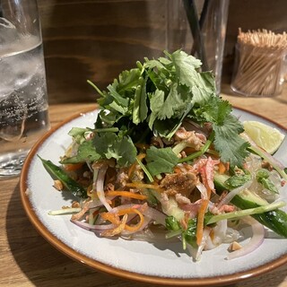 ちゃもろダイニング あかくろ - Real Dining（レアル・ダイニング）