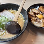 らーめん 信玄 花川本店 - 