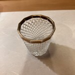 ひろ作 - キンキンに冷えたグラスでーす。