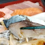 海鮮丼 COCOROTUS - しめ鯖