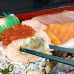 海鮮丼 COCOROTUS - あさり