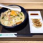 リンガーハット - 料理写真: