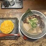 らーめん 極 - らーめん定食(黒とんこつ)