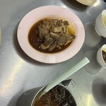 Raan Kaithong Pratunam - 