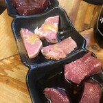 ホルモンつる屋 - 