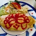 あさねぼう - 料理写真:「オムライス」にはしゃこちゃんの絵が♪