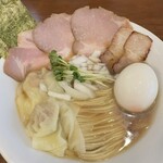 伊東中華そば - 特製煮干しそば@1450