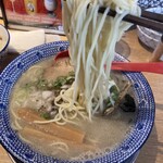 ラーメンX - ストレート中麺