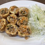 一芳亭 本店 - 揚げたての春巻きは衝撃的旨さ