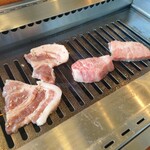 ぴょんぴょん舎 - 