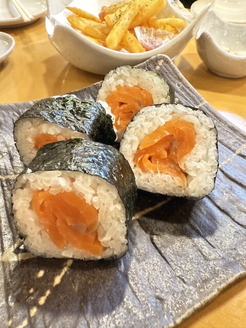 Yatai Zushi Muko Eki Mae Cho