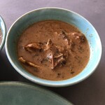 スパイスカレー モクロミ - 