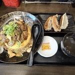 焼飯 やんぱち - 料理諸々