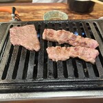 焼肉 初栄 - 