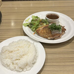 ガスト 新宿靖国通店 - 