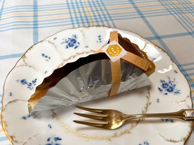 山形のケーキ専門店『お菓子のクレマ』で季節のスイーツを堪能 &ndash; 手作りケーキと甘い時間