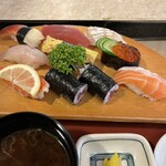 五郎鮨 - 中にぎりのにぎりと鉄火巻