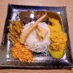 CEYLONA - ブラックポークカレーセット¥1400(税込)