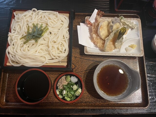 Sanshuya Muro Machi Ten