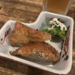 鳥海山 - お通し　ふわっふわのさつま揚げみたいなんとブロマヨ
