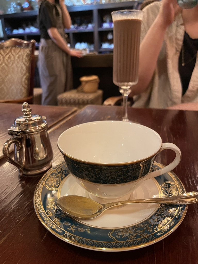 茜屋珈琲店×銀座香蘭社　特製蓋物　中身・箱無し 写真 : 茜屋珈琲店 - 東銀座/喫茶店 | 食べログ