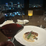 Prime42 steakhouse & sky bar - 