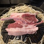 羊肉炭火焼 肉汁屋 - ラムチョップ