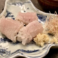 宮わき - 鱧 皮霜 塩 二杯酢