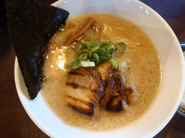 麺倉庫 じだい屋（めんそうこ じだいや） - 柏林台（ラーメン）の写真