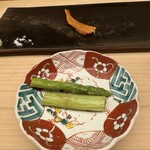 鮨 木場谷 - 北海道アスパラ　半生のくちこ