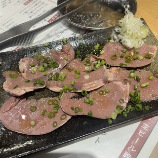 産直 ホルモン やまちゃん_0